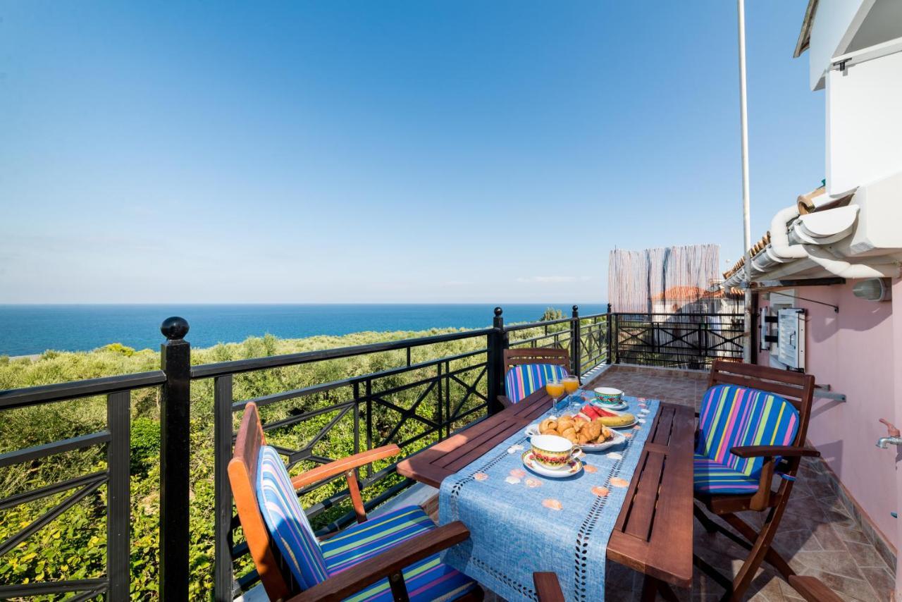 Soso'S Sea View Apartment Planos  Exterior photo